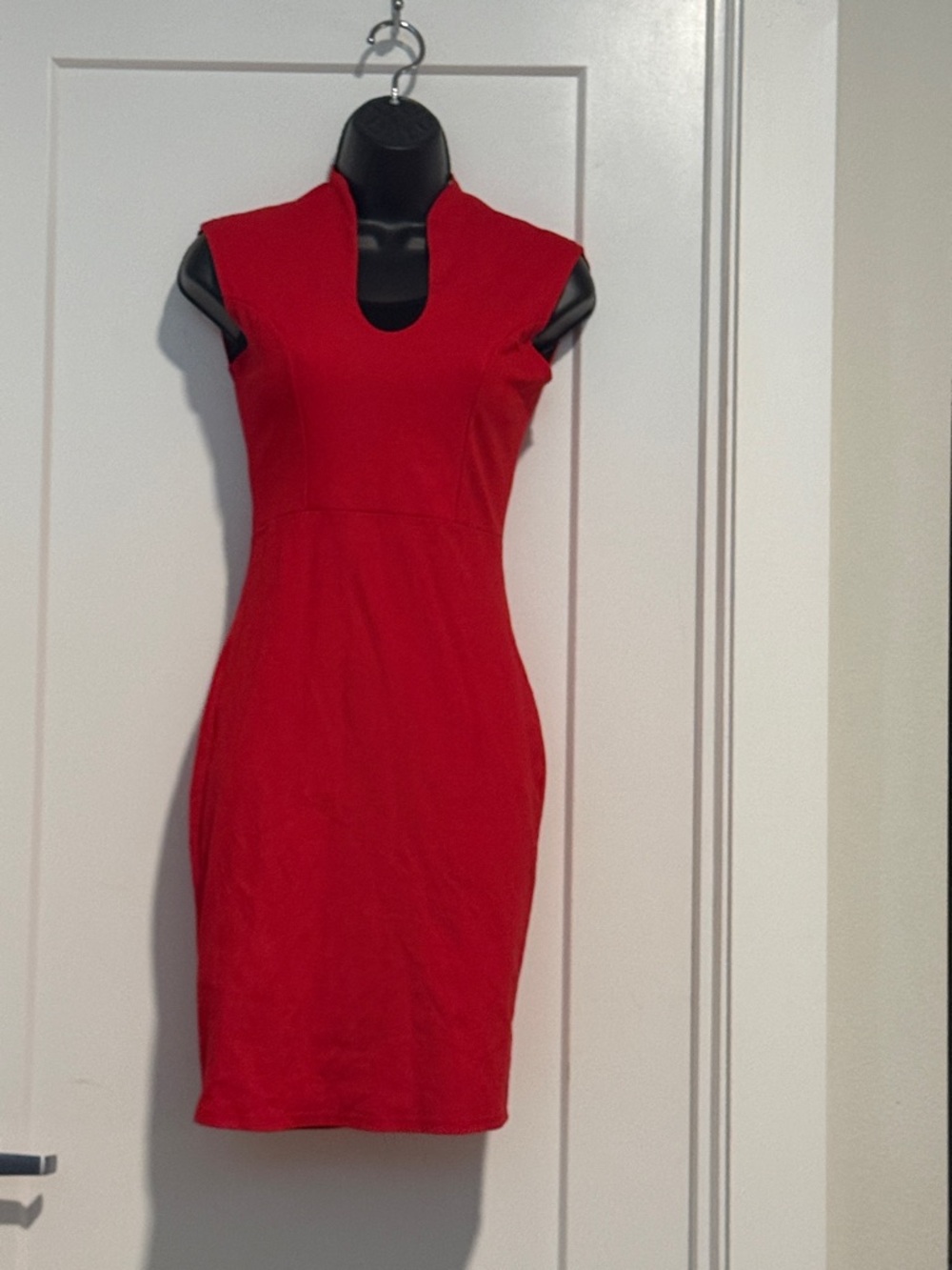 Rolla Coster Vibrant Red Cap Sleeve Sheath Dress